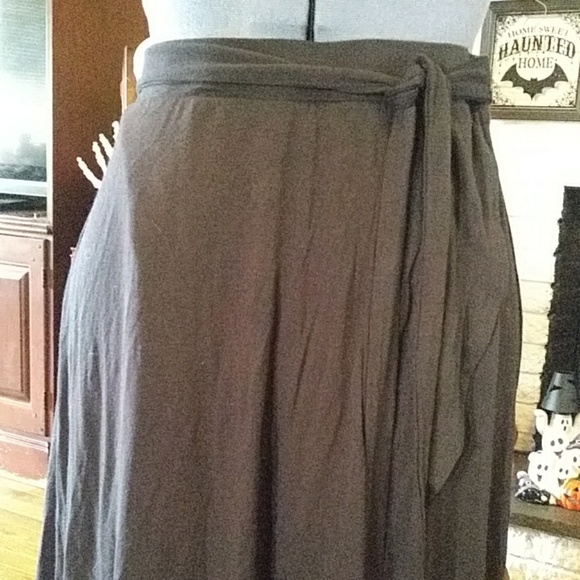 Black Coverup - Picture 2 of 6